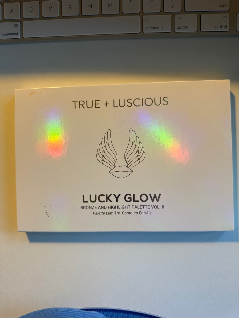 True + Luscious Lucky Glow Palette